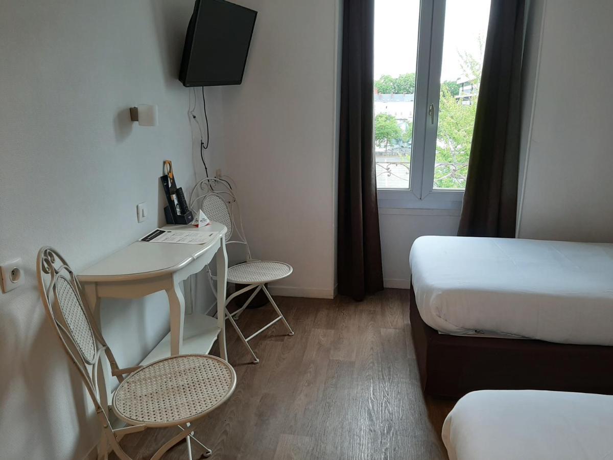 Zweibettzimmer