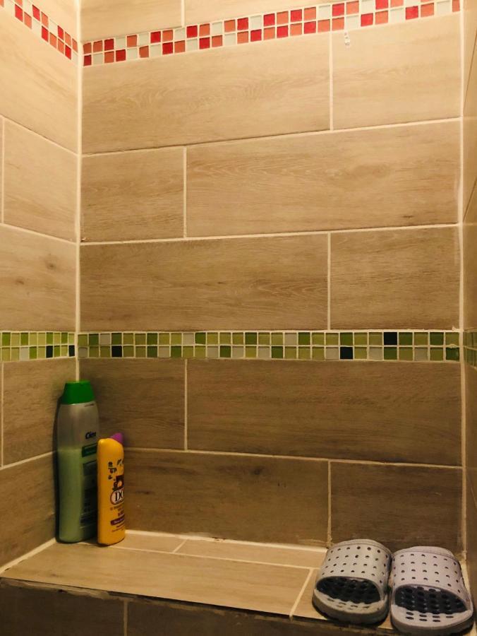 Double or Twin Room Private Bathroom