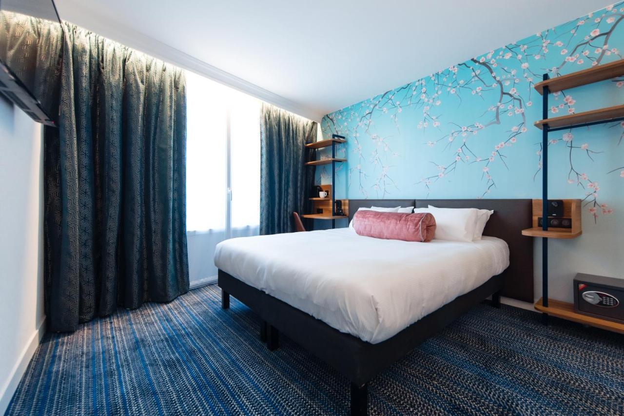 Executive Triple Room Eiffel Tower View
