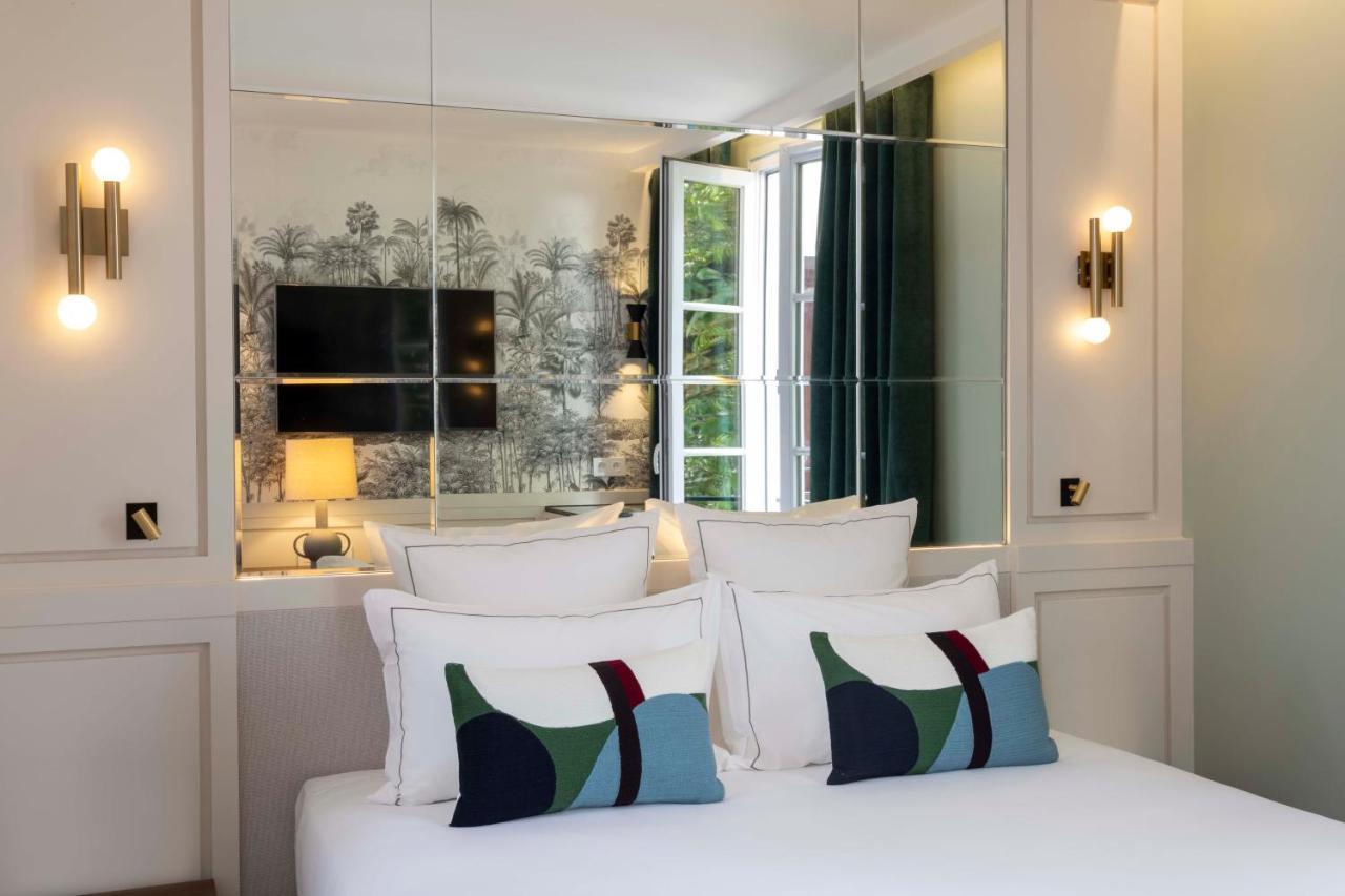 Double Room Exotique