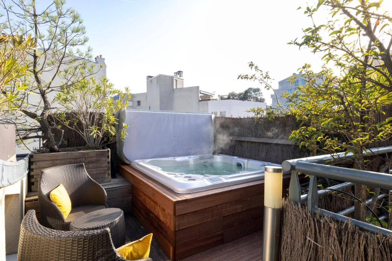 Penthouse Apartment
