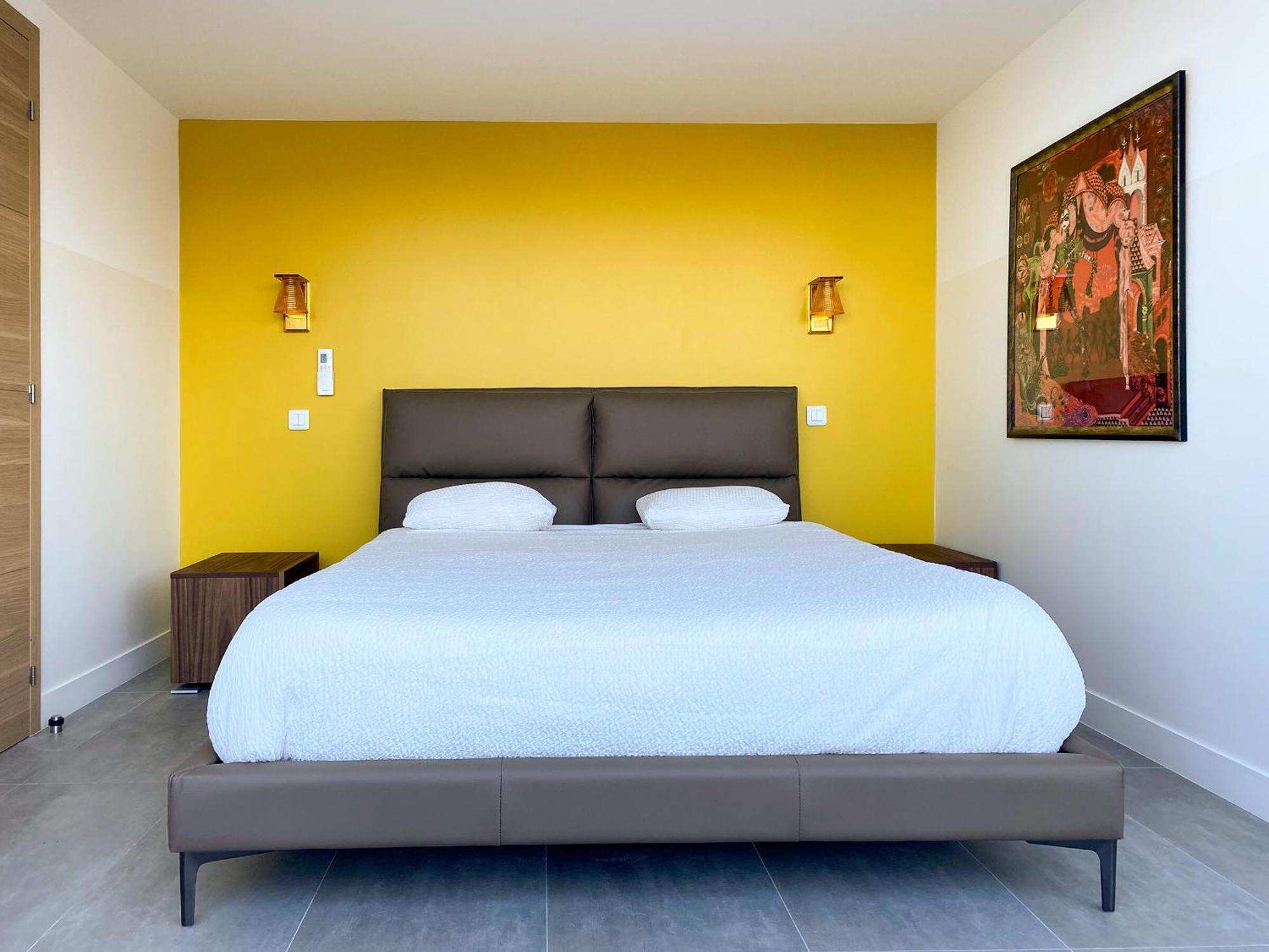 Deluxe Villa Four Bedrooms