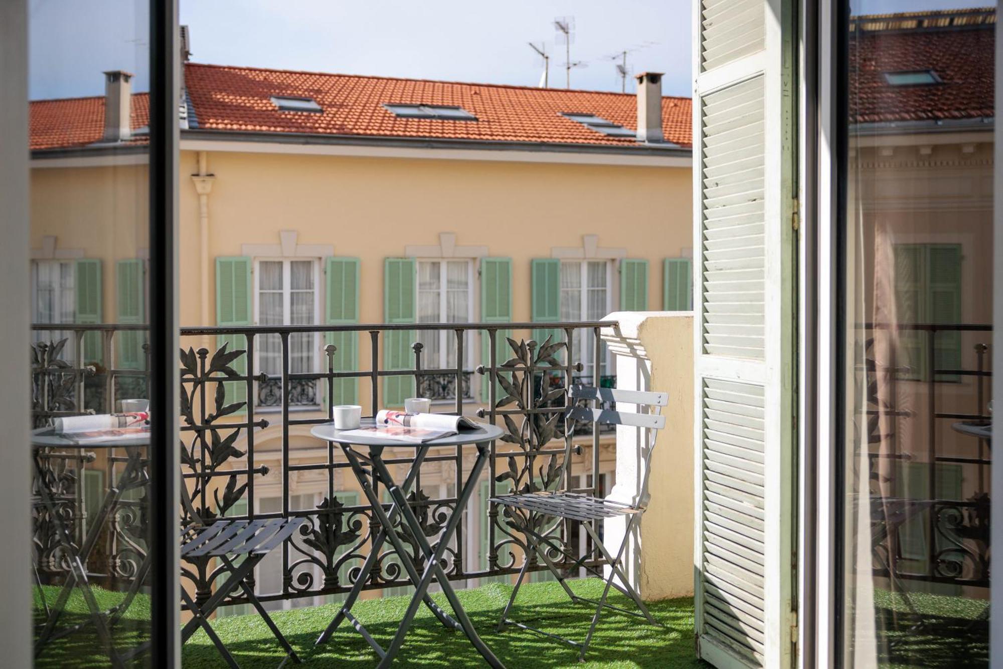 Deluxe Double Room Balcony