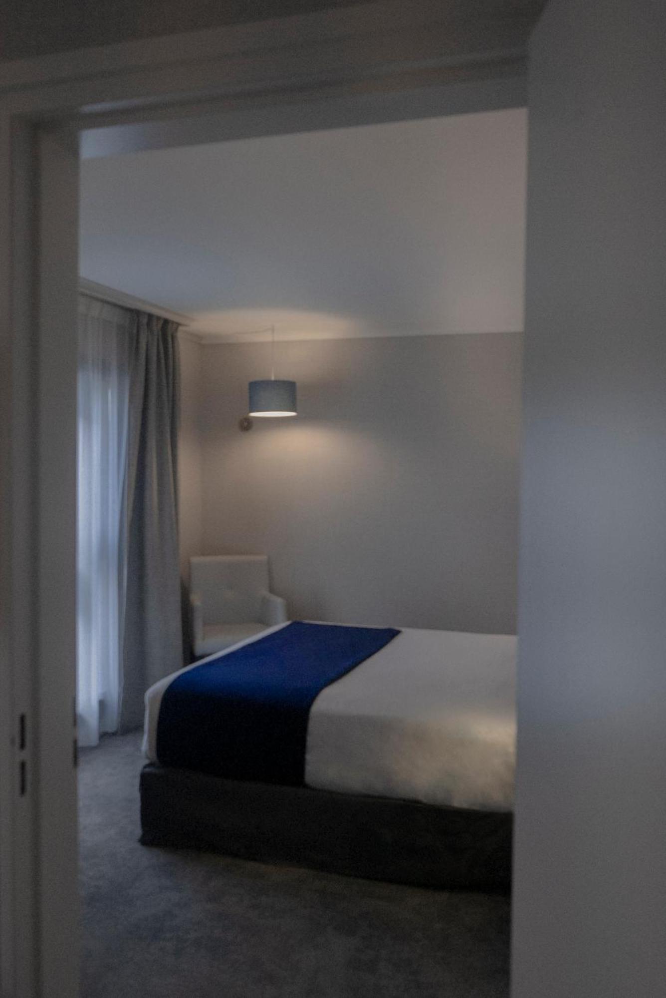 Family Room Two Double Beds Non-Smoking