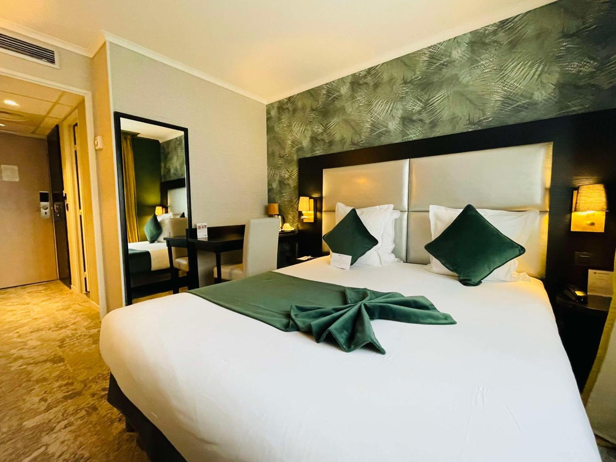 Classic Double Room