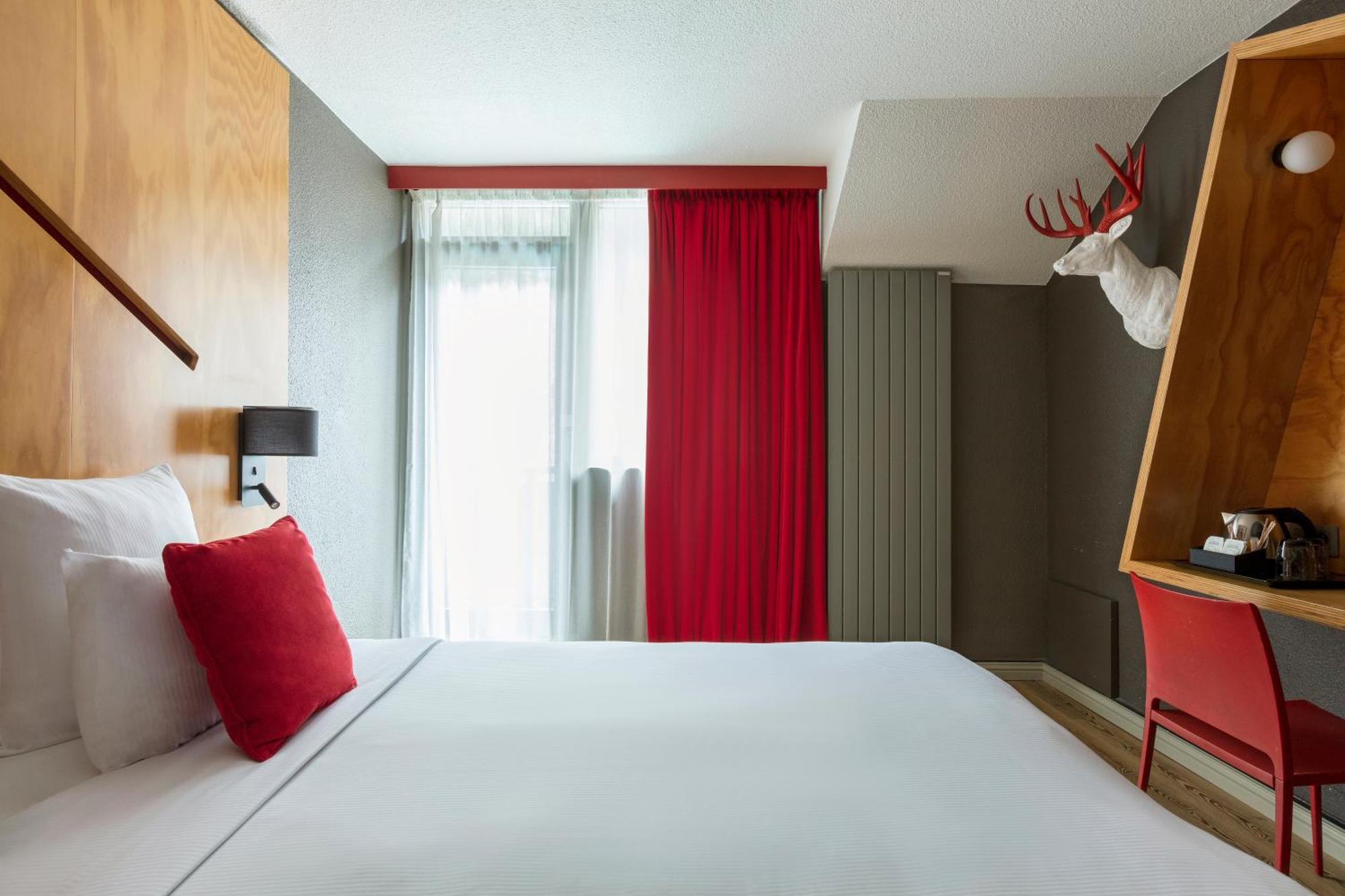 Classic Room Balcony Mont-Blanc View