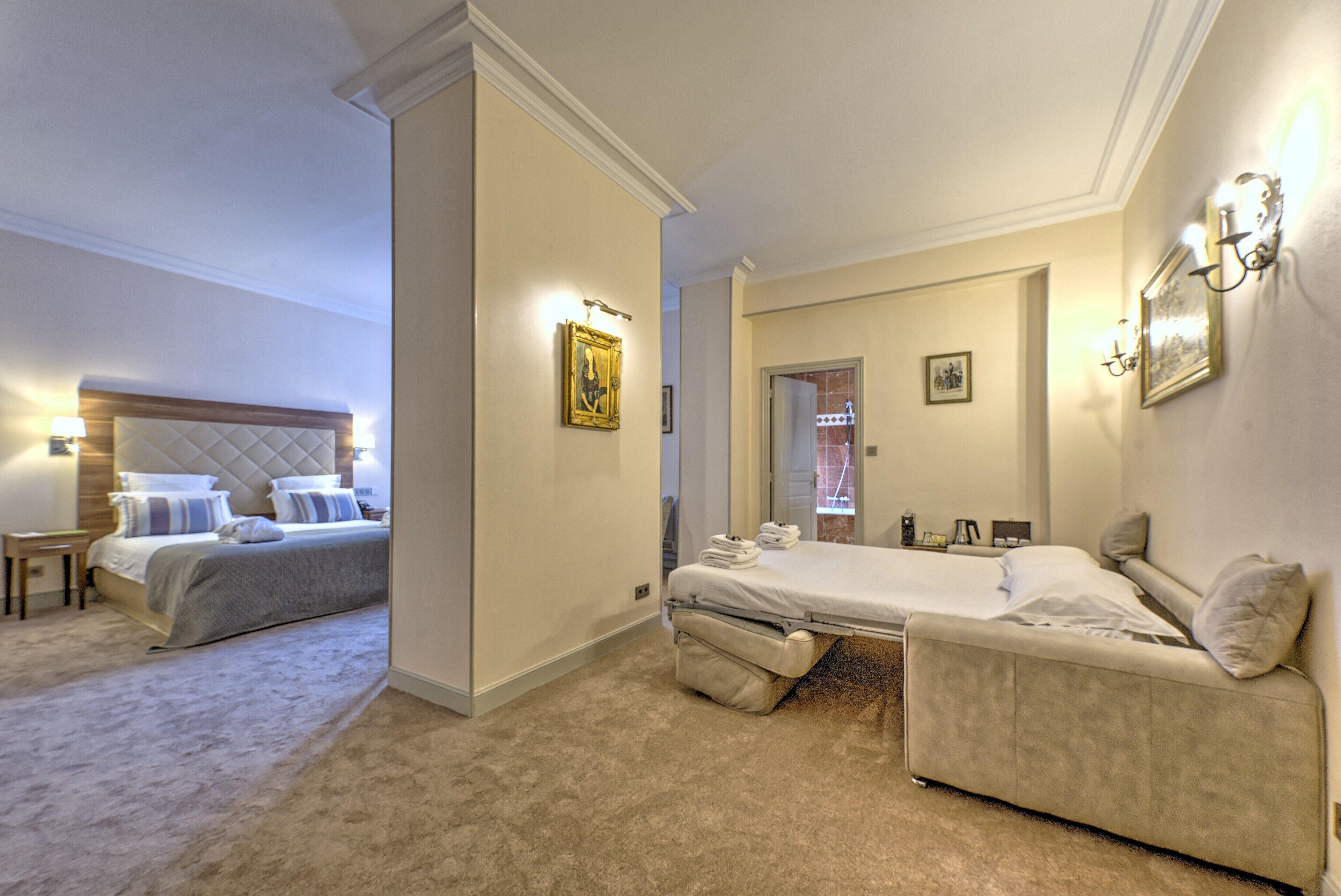Junior Suite City View
