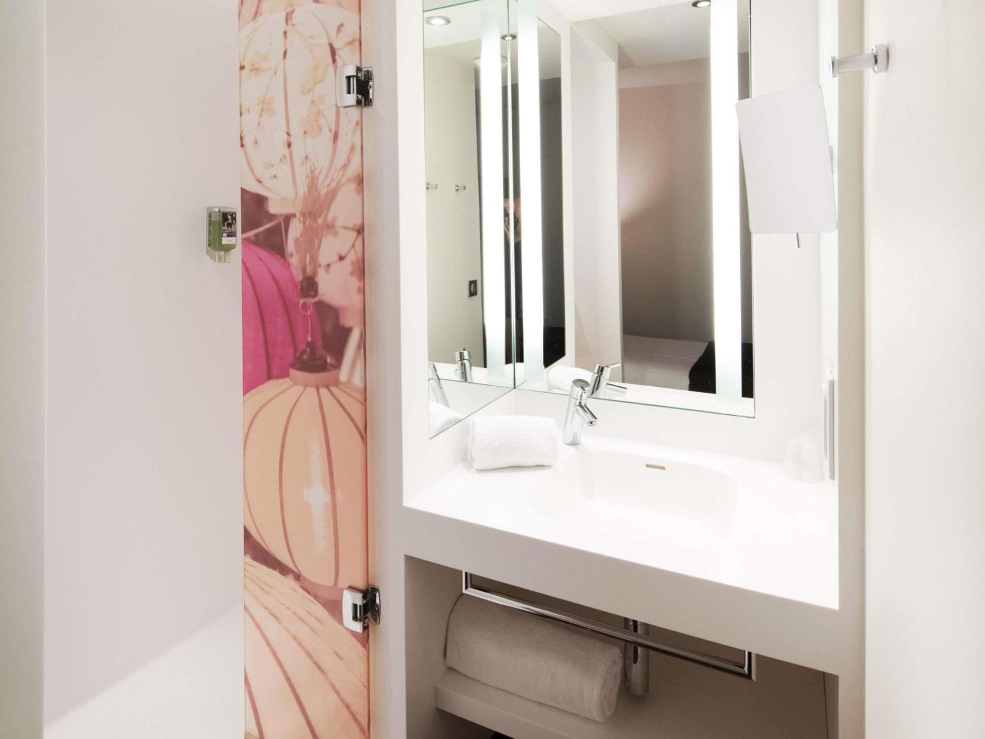 Classic Single Room