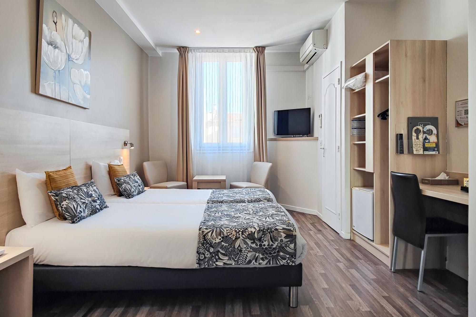 Twin Room