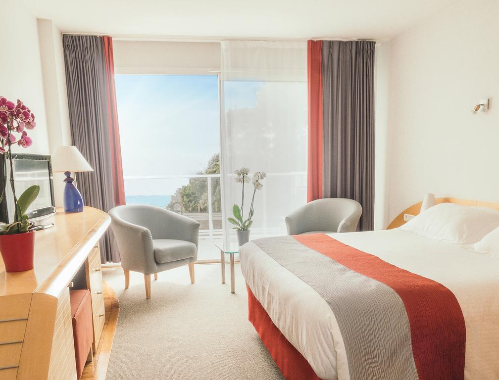 Double or Twin Room Ocean View