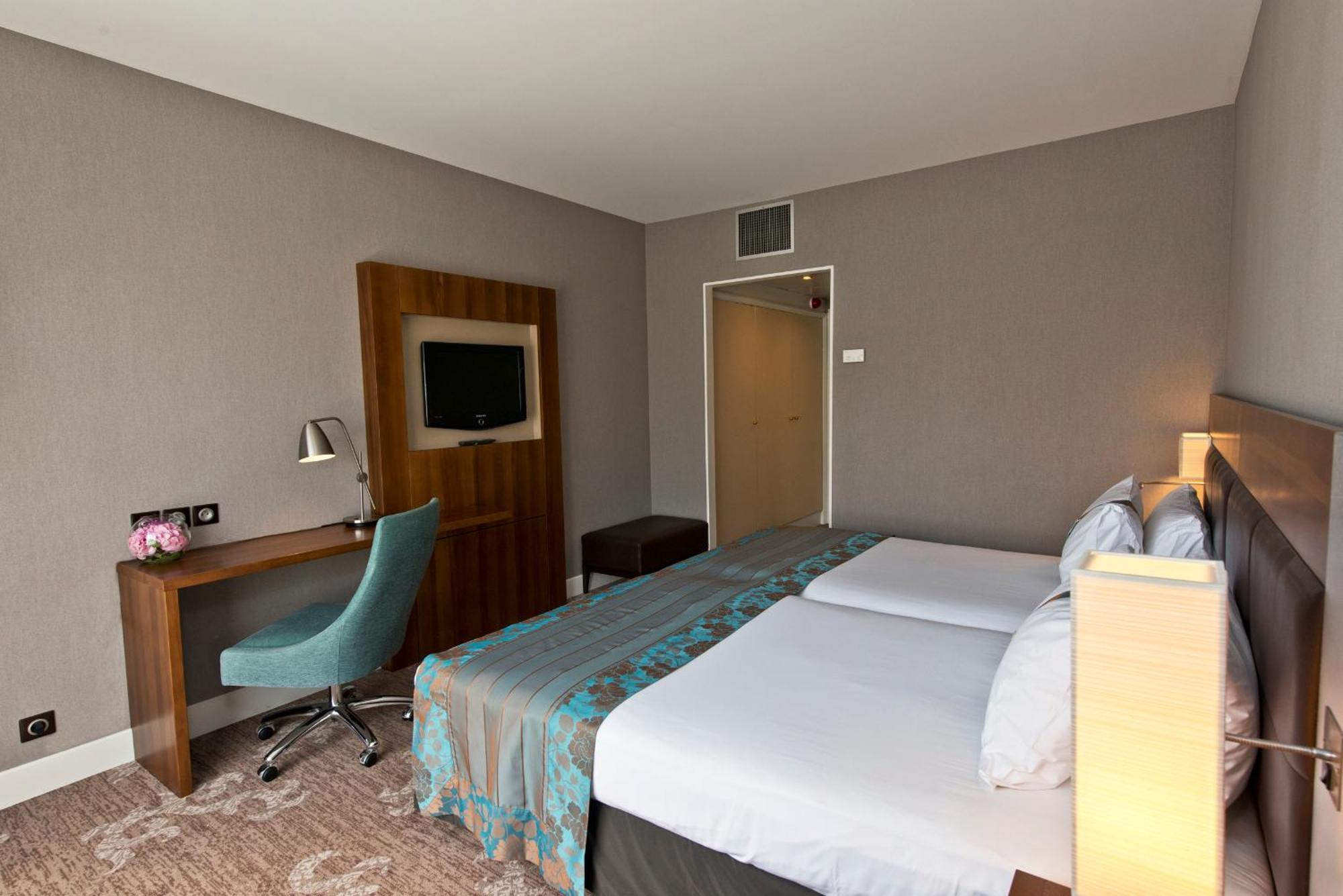 Standard Twin Room Non-Smoking