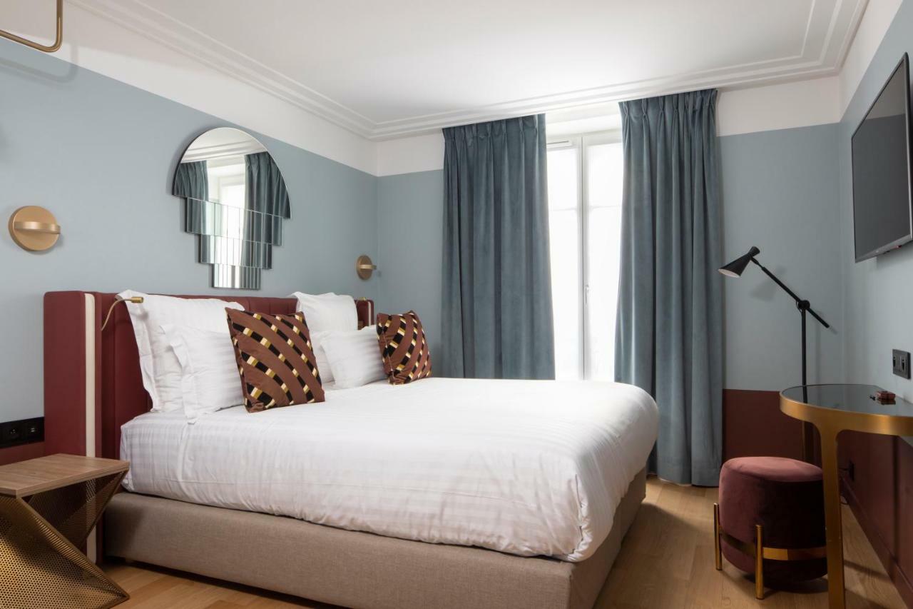 Executive Double Room Courtyard