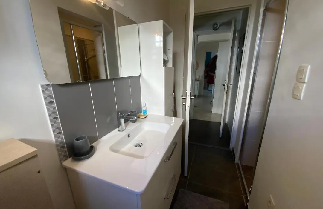 Belle Chambre Au Calme Centre Montpellier-1