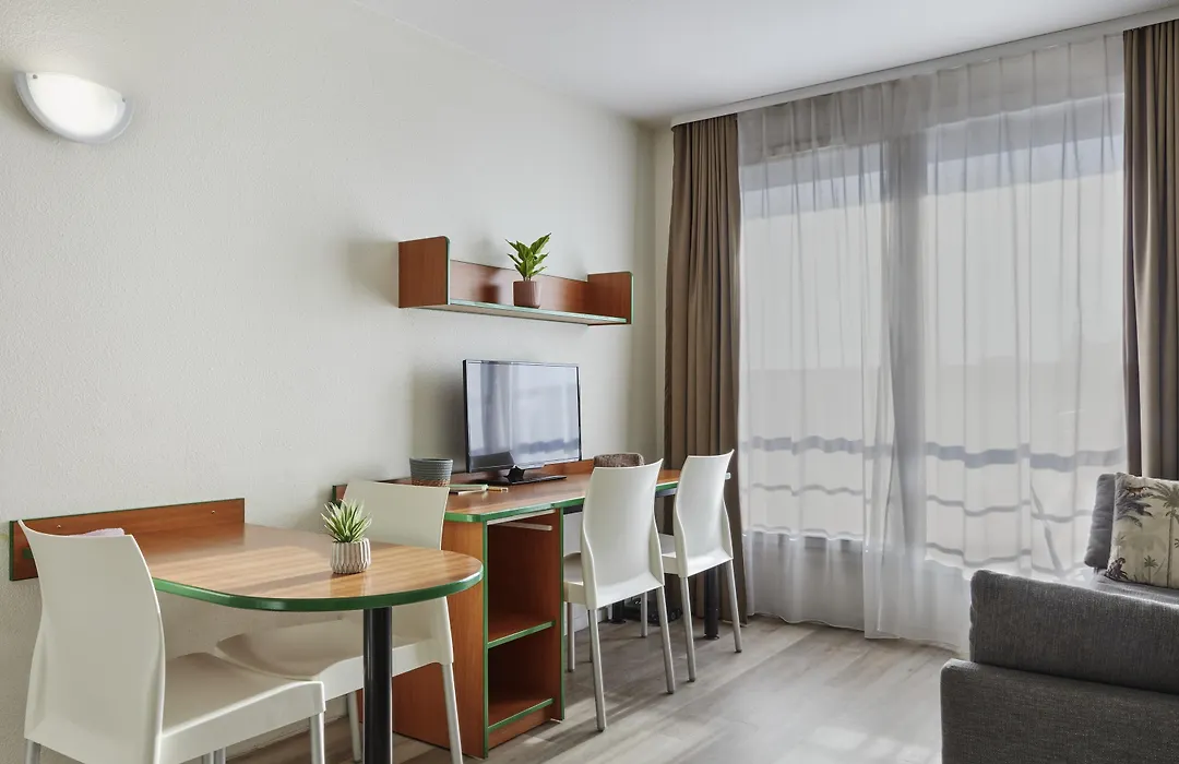 Aparthotel Adagio Access Bordeaux Rodesse-1