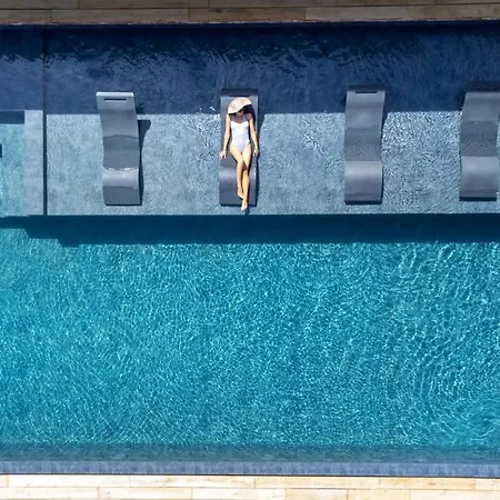 Les Regalia Hotel & Spa-2