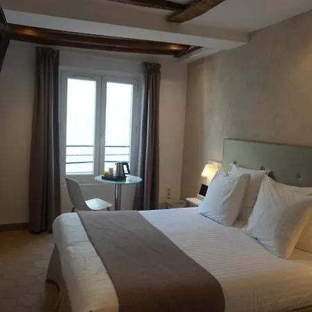 Hotel De La Herse D'Or-2