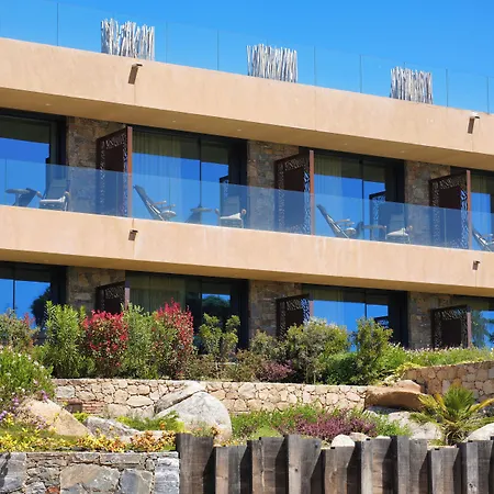 Les Regalia Hotel & Spa-3