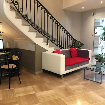Hotel Ambassador, Completely Renovated-3