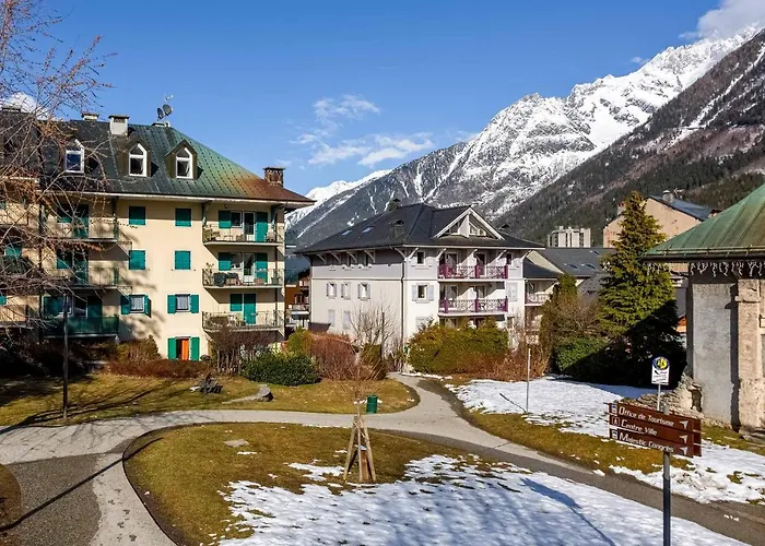 Le Panoramic Mont Blanc Apartment - Chamonix All Year