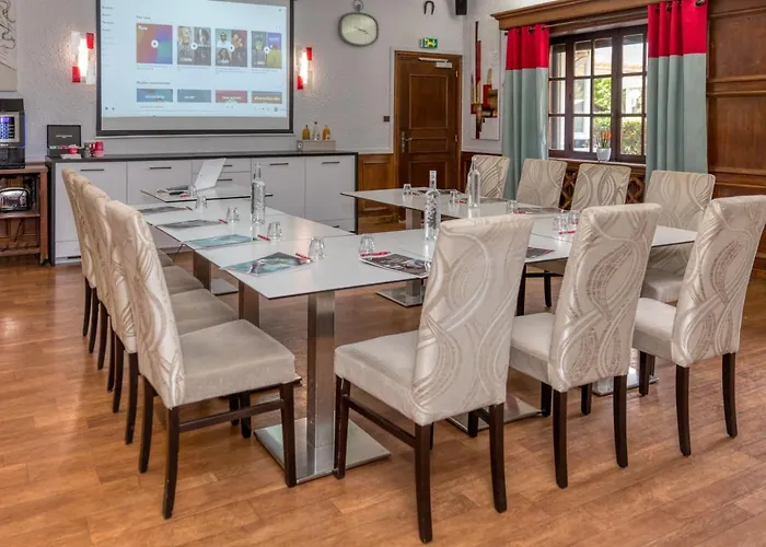 Hotel La Commanderie de Champarey à Bourgoin-Jallieu