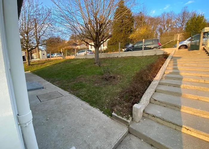 Maison entière avec jardin et une belle vue Évreux acceptant les animaux