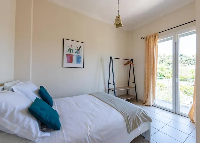 Holiday Cottages in Nice