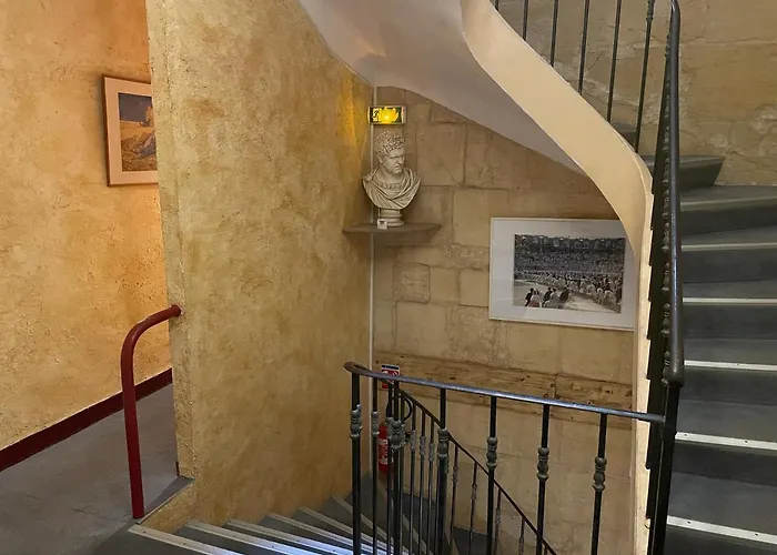 Hotel Constantin Arlés