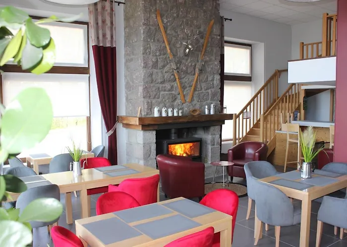 Hôtel Les Charmilles Besse-et-Saint-Anastaise