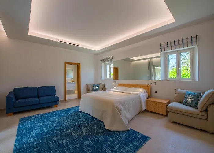 Great Villa Wil Big Garden, Private Pool And Sea View Saint-Tropez