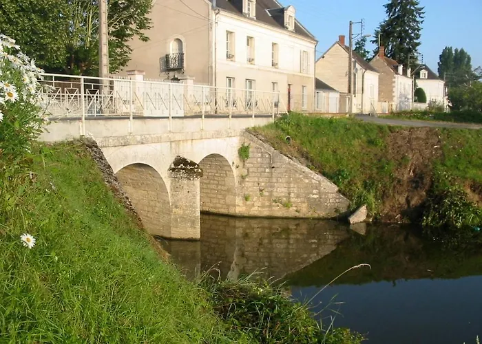 Chambres D'Hotes Les Bords Du Cher Saint-Aignan 