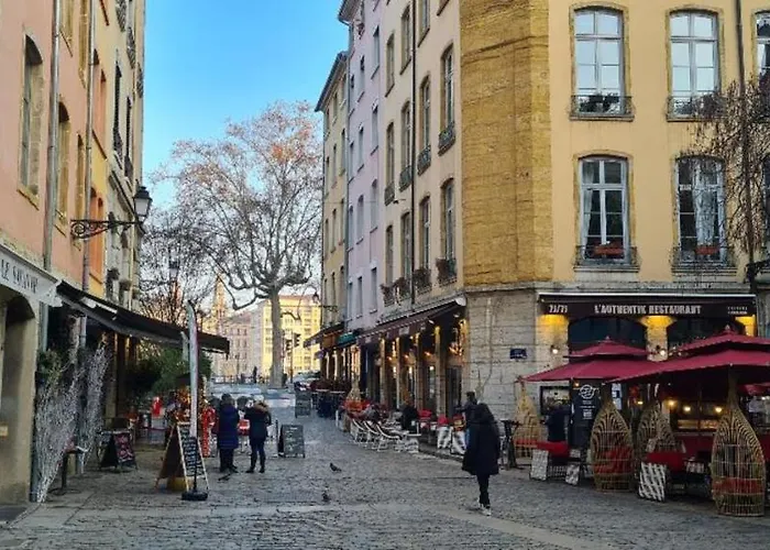 Coeur Vieux Lyon, 60 M2 lumineux tout confort