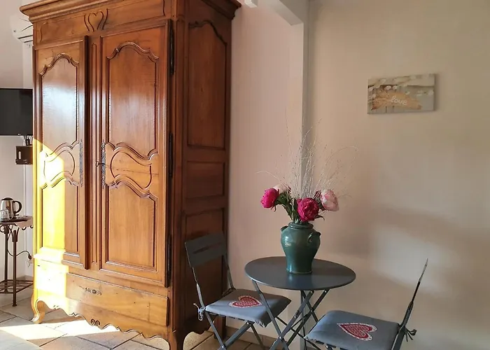 Bed and Breakfast La Reveuse Gordes