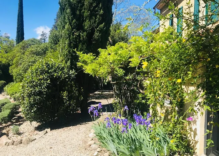 Les Montades Chambres D'Hotes Anduze