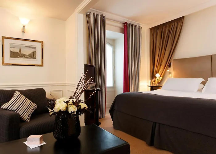 La Tremoille Paris Hotel