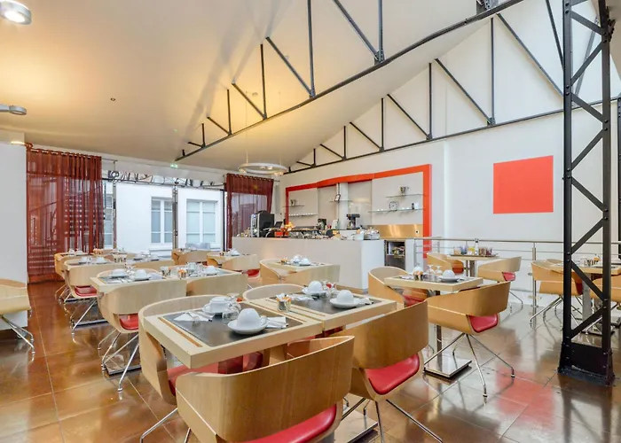 Pavillon Nation Hotel Paris