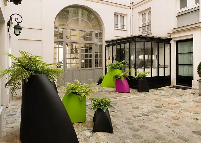 Hotel Design Sorbonne Paris com casino