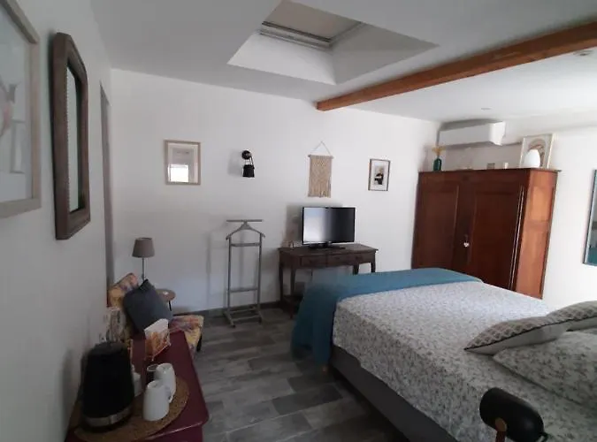 La Coliniere, Chambre D'Hotes Aix-en-Provence