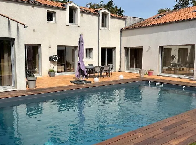 Bed and Breakfast Dtlr La Rochelle 