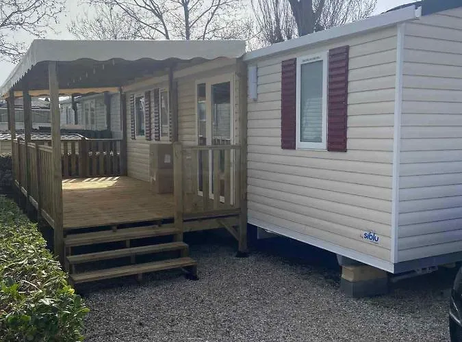 Mobil-Home La Carabasse Vias
