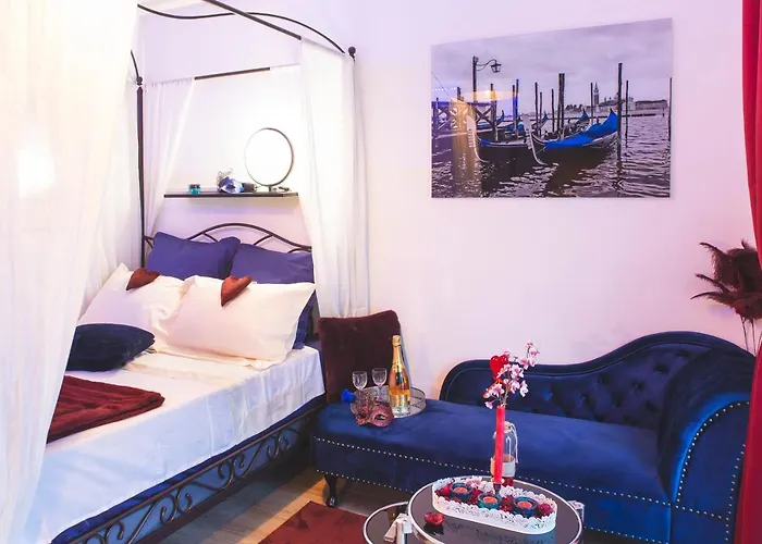 Le Charme Martegal Suite/Spa Martigues
