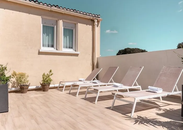 Hôtel Le Rivage vue sur mer - LOGIS - Châtelaillon-plage