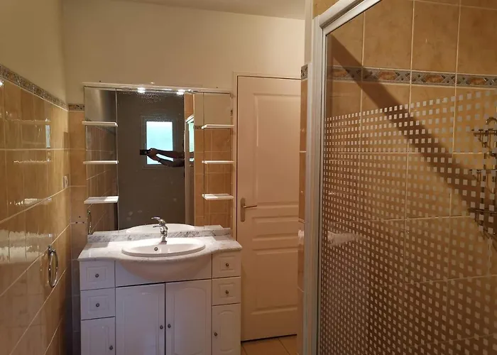 Chambre D'Hote Dans Une Maison Avec Parking Privee Saint-Etienne 