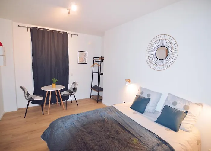 Studios Lsquare Residence Afpa Châtellerault