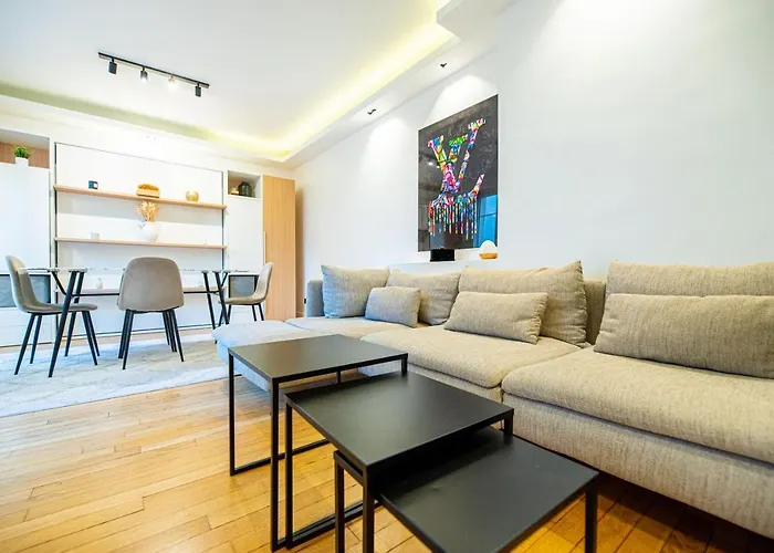 Cosy Flat - Eiffel Tower Aparthotel Paris