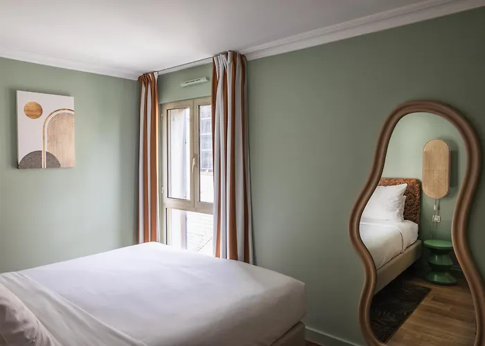 Royal Garden Champs-Elysees Paris - um hotel de 4 estrelas