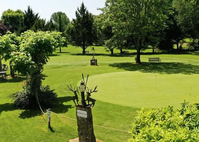 Domaine du Bugassou, Chambres, Table d'hôtes&SPA Belvès