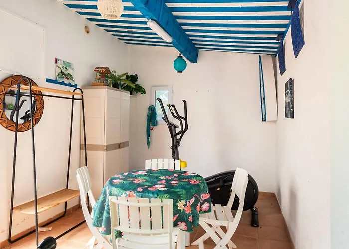 Chambre et table d'hôtes Villa Pomponette Nans-les-Pins