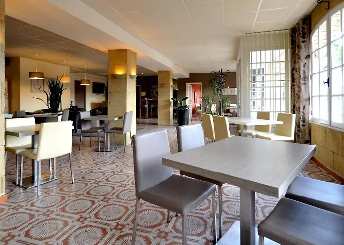 Logis Hôtel Le Manoir&Lounge Apt