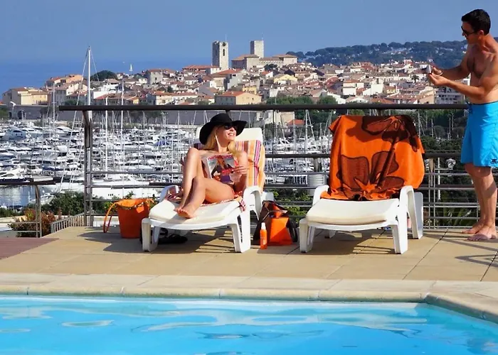 Hôtels à Antibes
