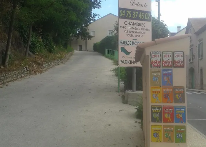 Hotel Saint Jacques Vals-les-Bains
